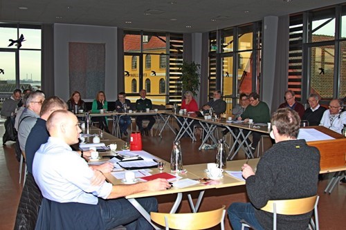 Der lyttes intenst til fremlæggelsen af regnskabet