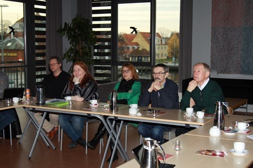 mens der tænkes tanker om arbejdet i byrådsrguppen og i byrådet